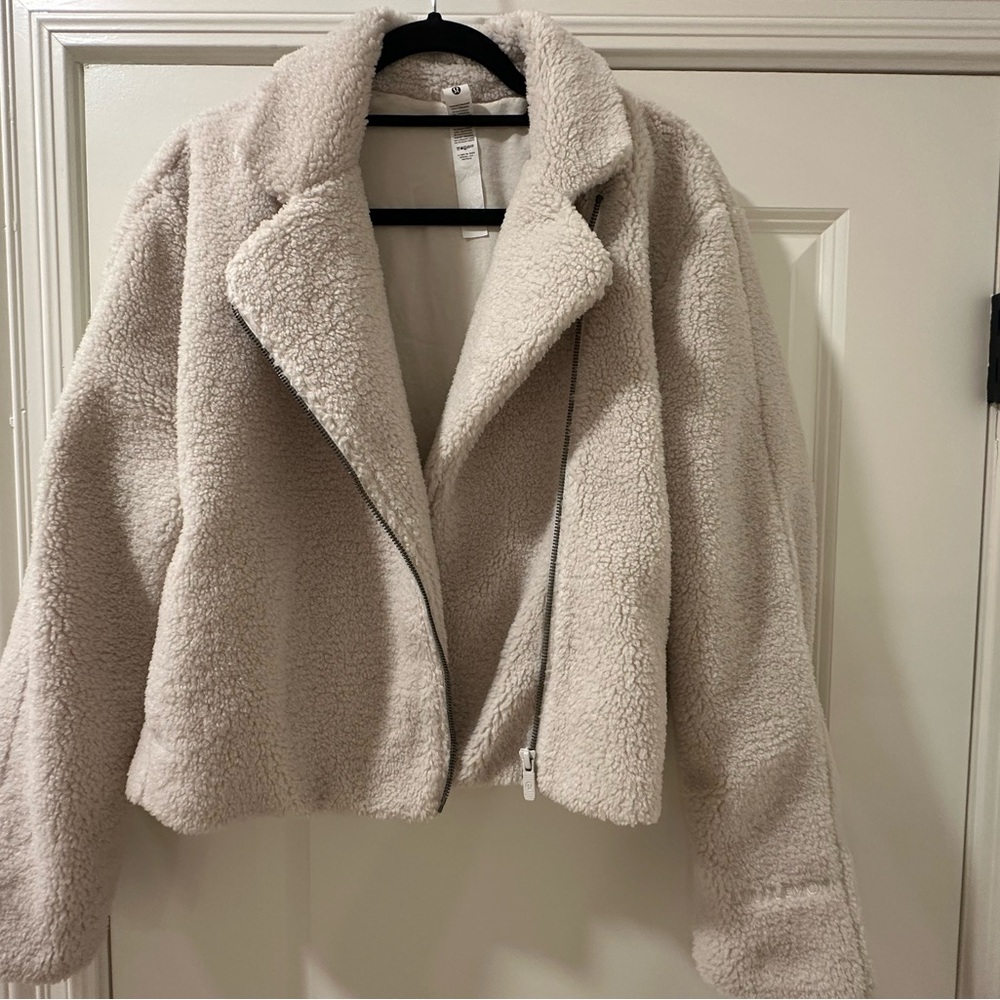 Lululemon Cream Bone Sherpa Teddy Jacket 4